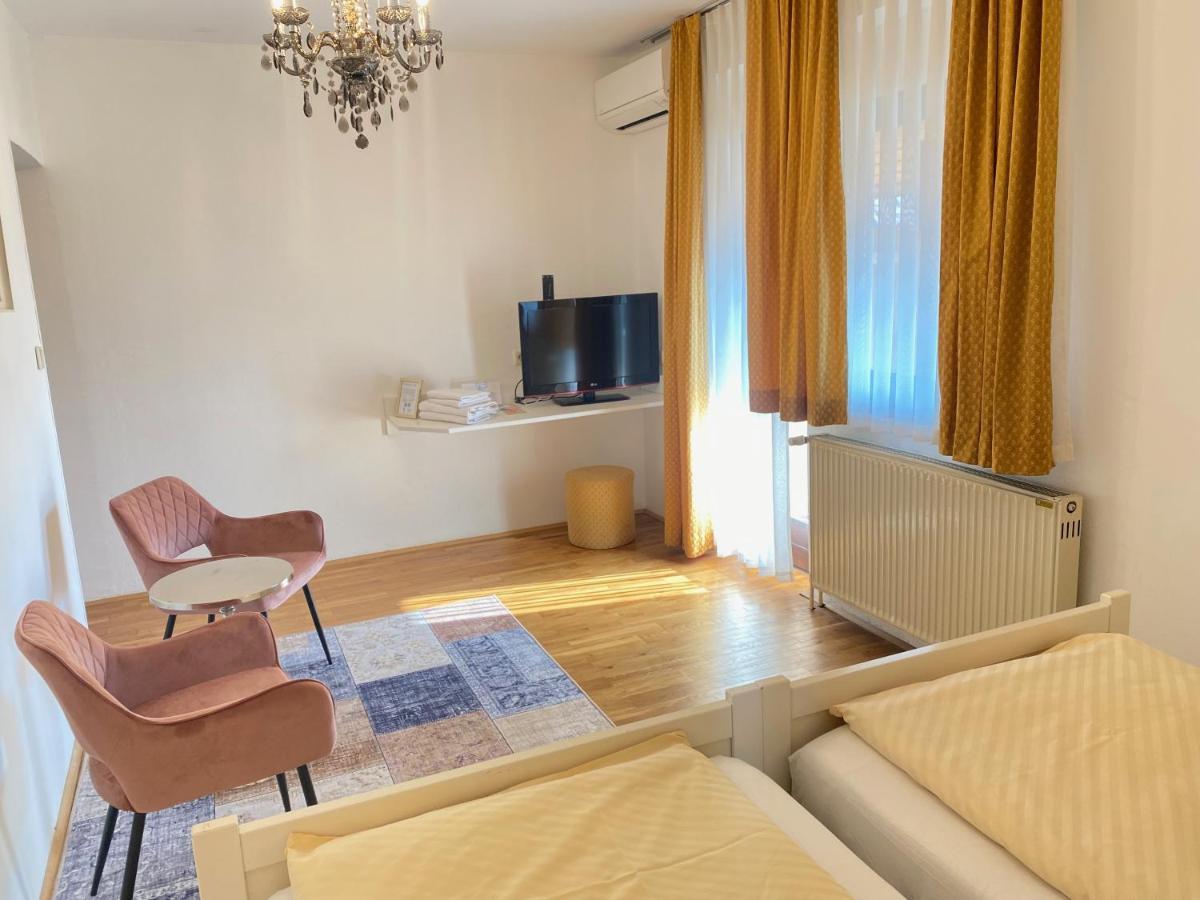 Kunstelj Pension Радовлица Экстерьер фото